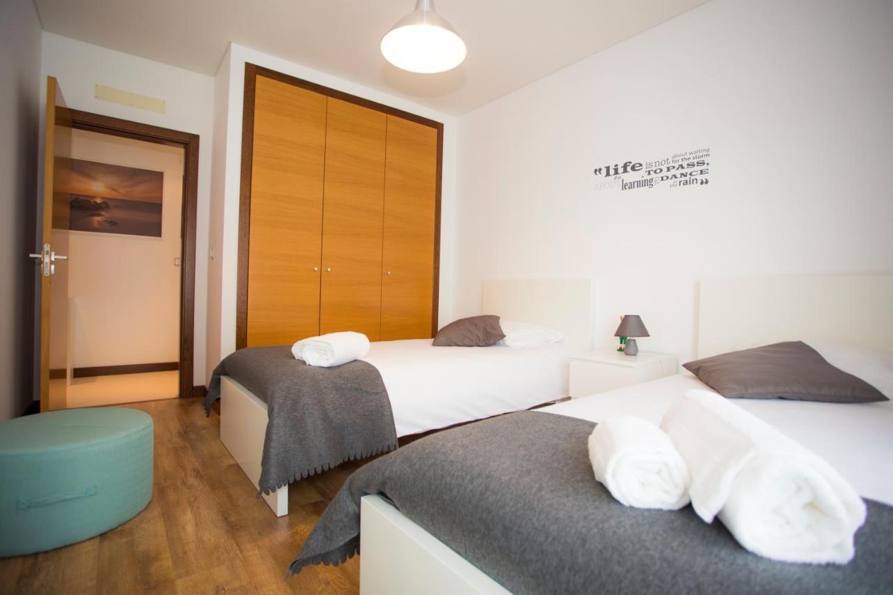 Surf And Stones Apartment Peniche Exterior photo