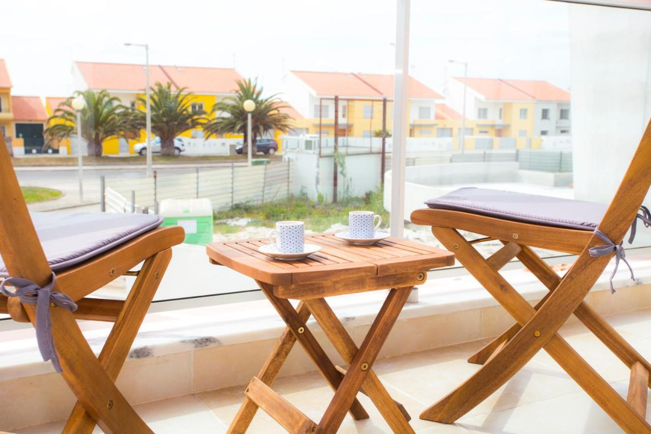 Surf And Stones Apartment Peniche Exterior photo